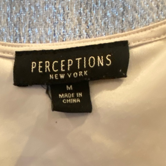 White/light blue flower dress and size medium - Picture 4 of 5